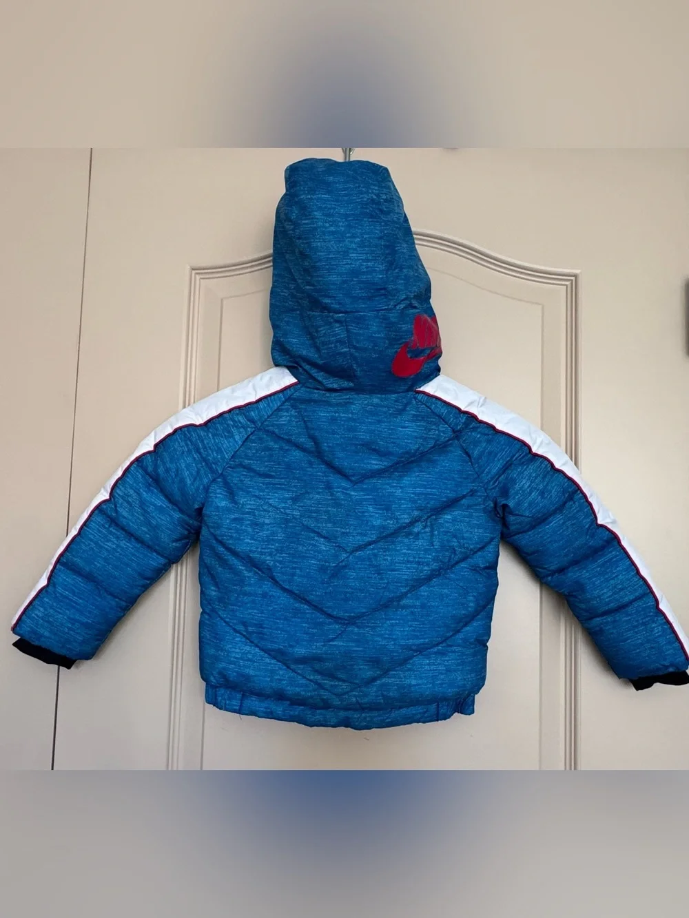Nike Kids Blue Insulated Puffer Jacket with Stripe Detail